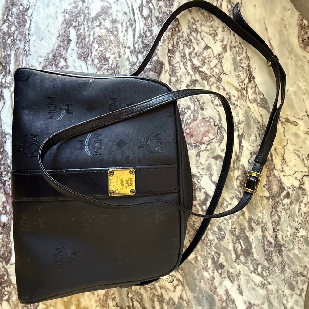 MCM Monogrammed Visetos Black Leather Camera Shoulder Bag Gold‎ Tone Hardware - Picture 11 of 14